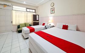 RedDoorz Syariah at Griya Raharja Klaten